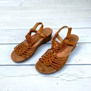 Baretraps Taren Women's Wedge Sandals